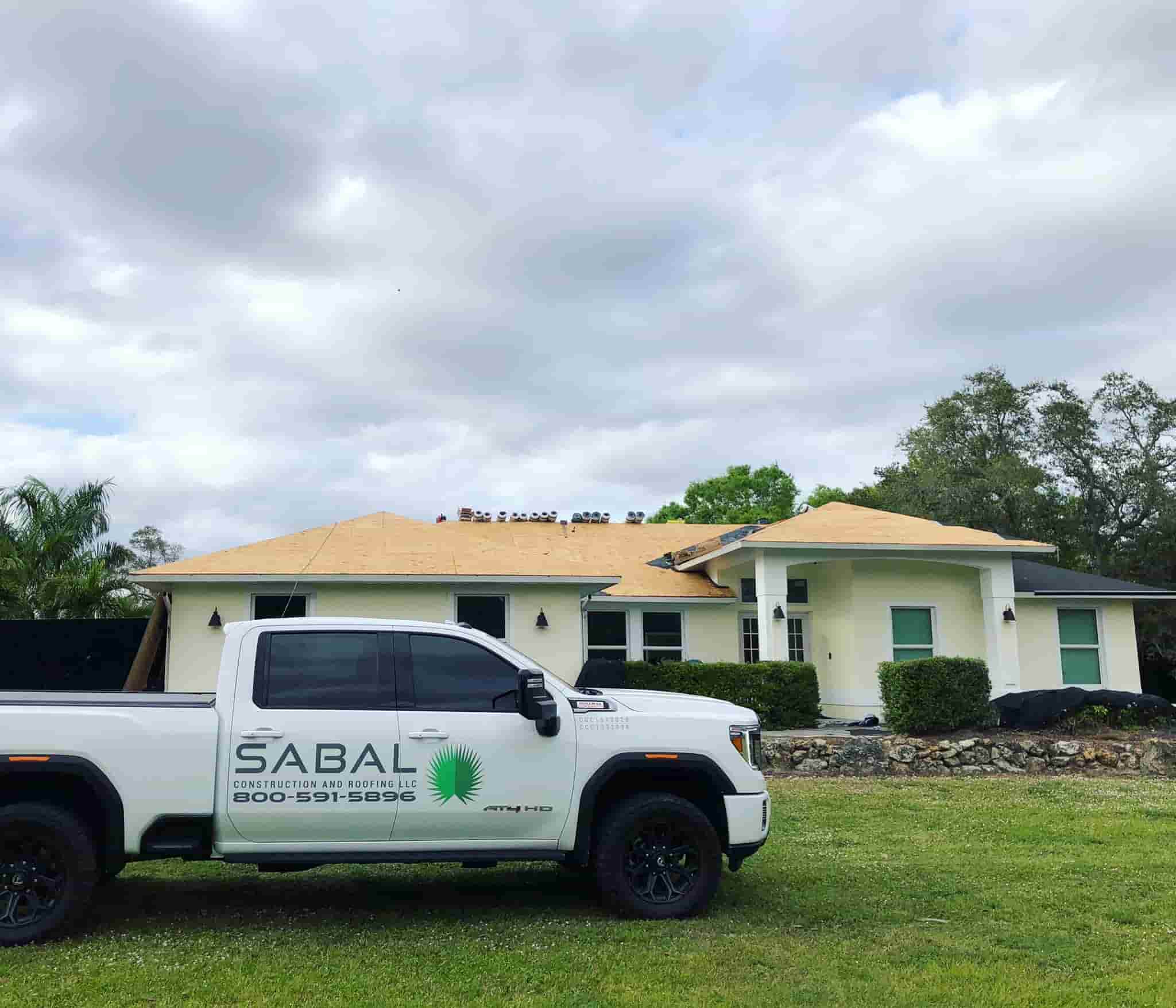 You are currently viewing DIY Roof Replacement vs. Professional Roofing Replacement