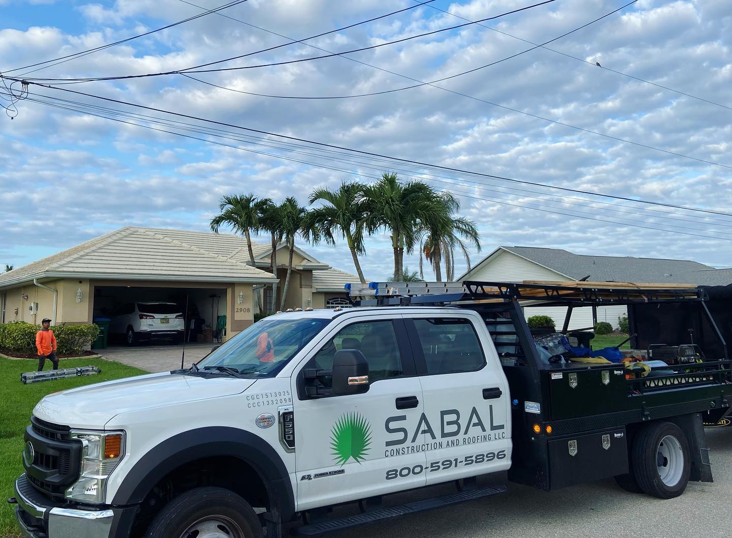You are currently viewing Why Hire Local Roofing Company in Fort Myers and Cape Coral, FL?